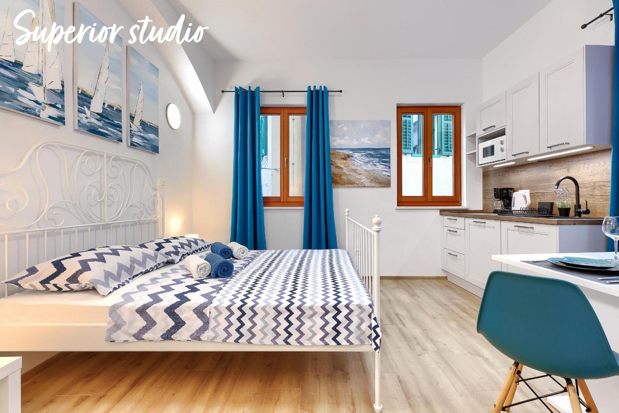 Studios Notte Sul Porto Rovinj Ngoại thất bức ảnh