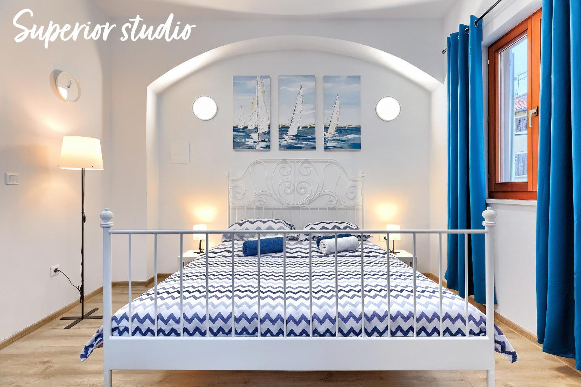 Studios Notte Sul Porto Rovinj Ngoại thất bức ảnh