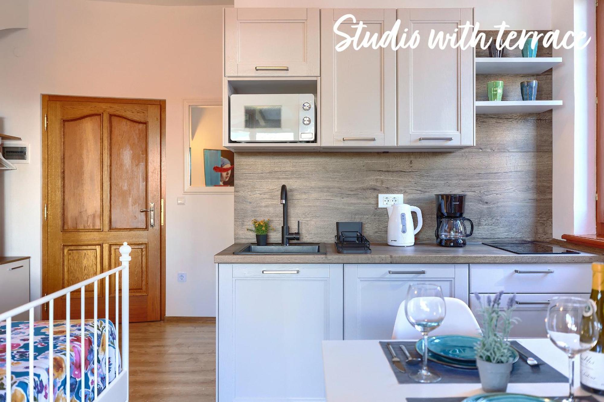 Studios Notte Sul Porto Rovinj Ngoại thất bức ảnh